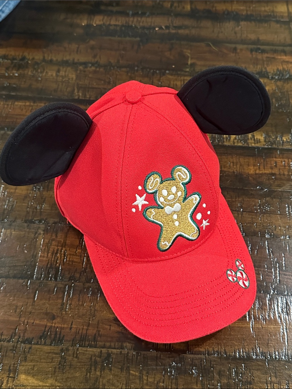 DISNEY Gingerbread Hat OS
